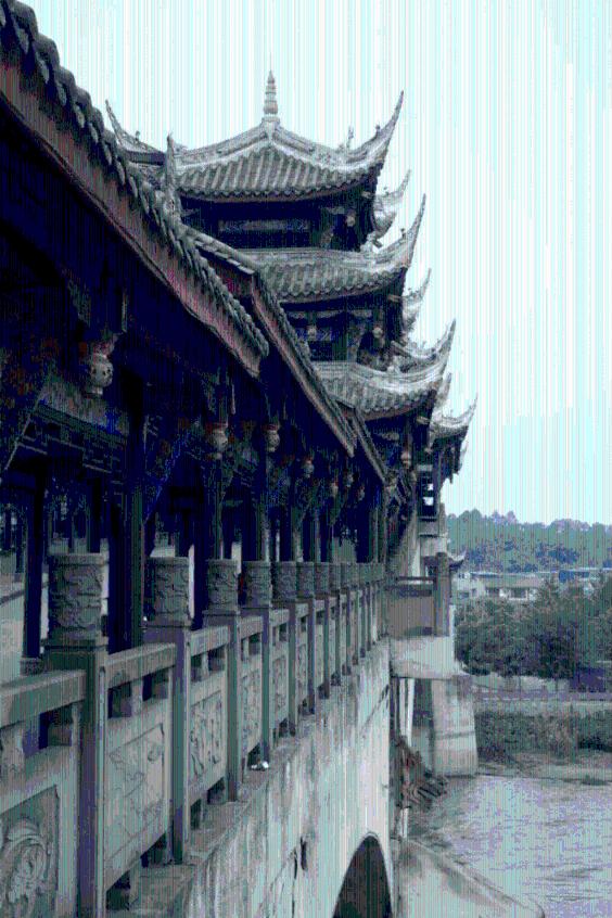 空调加制冷剂是在外机上吗？游戏画面